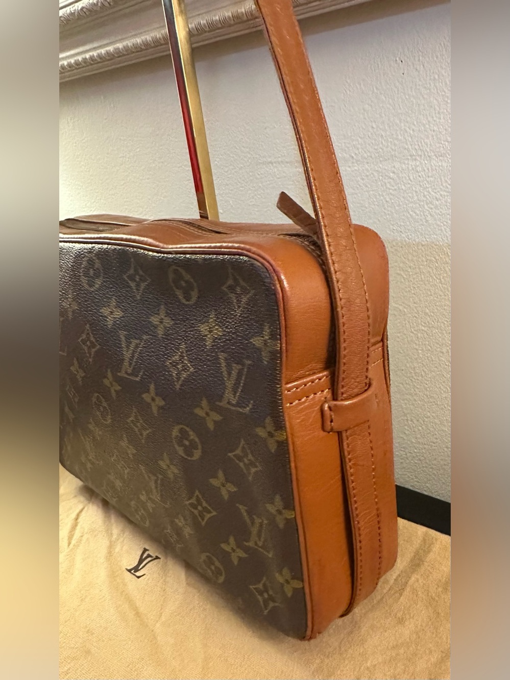 Louis Vuitton Monogram Sac Bandouliere Shoulder Bag with dustbag - Picture 7 of 15